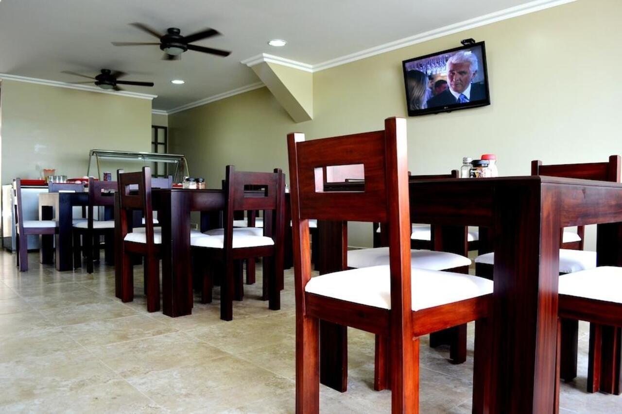 Hotel Marvento Suites サリナス エクステリア 写真