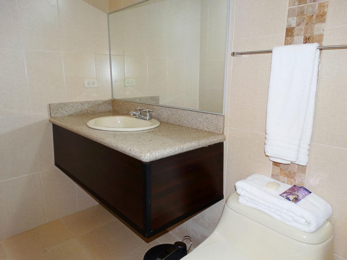 Hotel Marvento Suites サリナス エクステリア 写真