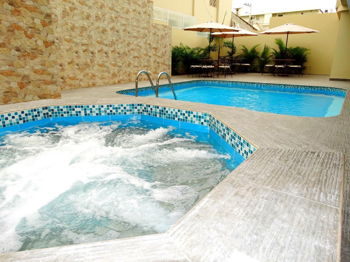 Hotel Marvento Suites サリナス エクステリア 写真
